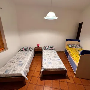 Casa vacanze Vicino Al Mare, Giba